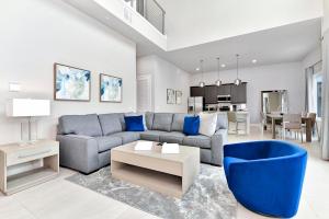 Comfy Condo With Pool Table Near Disney & Waterpark Access - B9-238