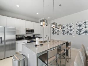 Cozy Condo Near Disney With Resort & Waterpark Access - B5-120