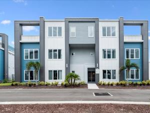 Upscale Condo With Foosball Table Near Disney With Resort & Waterpark Access - B20-223