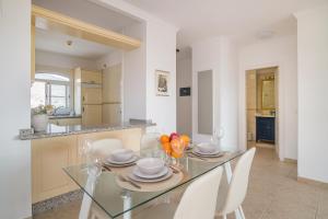 MAApartamentsES Granada Park