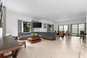 Casa Oasis B-Nayar Gated, Beach Club, Free Shuttle