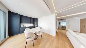 Cannes Croisette 2 suites - à côté du Martinez