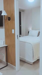 Apart Inteiro - Centro - Valor para 2 hóspedes - Colchão com Massageador - Crianças Gratis - Até 4 Pessoas - Próx Shopping Estação