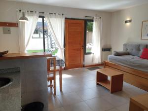 Vivasma - Moderno departamento en planta baja con patio y parrilla