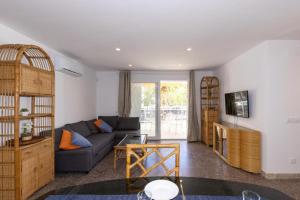 DOMuum Holidays - RHIN