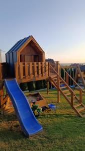 Domki Pod Łysicą- domki z basenem