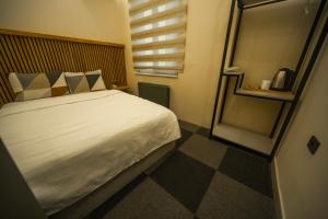 Grand Rafinn Boutique Hotel