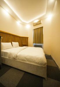 Grand Rafinn Boutique Hotel