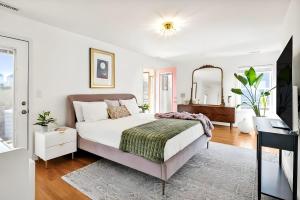 A Mindful Break | Surf City, NC | Stylish Beach Vacation