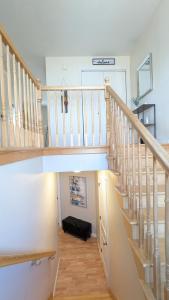 Cozy 3-BR Getaway - Hospital - NBCC - WFH Ready