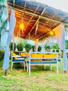 Heaven Hills Resort