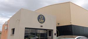 Club de padel et Appartement