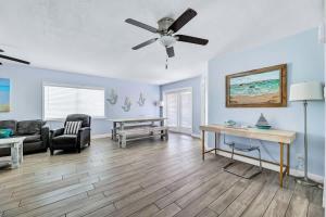 Gulf Coast Beach Front Condo with Private Balcony