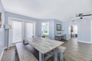 Gulf Coast Beach Front Condo with Private Balcony