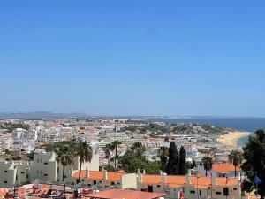 Sea view studio, terrace & pools - Albufeira