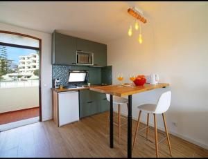 Sea view studio, terrace & pools - Albufeira