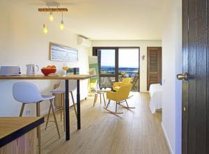 Sea view studio, terrace & pools - Albufeira