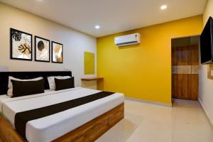 Hotel O MOODY MOON.02