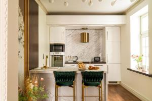 Main Square Prestige Suites by Staymoovers