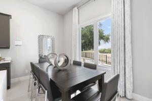 Modern Condo Near Disney And Resort & Waterpark Access -B48 -221