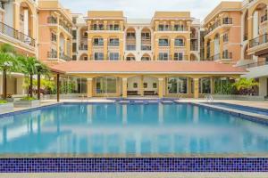 Sunset View High Floor Apartment with Pool & Jacuzzi