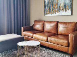 CENTURY CLUB - Luxury Apartment Hotels