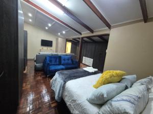 Modern Van Riebeeck Park Accomodation