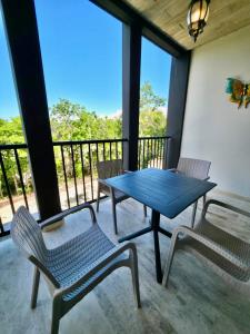 Bright & Modern 3BR in Tulum Amenities, Parking