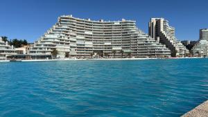 Departamento gran terraza frente al mar