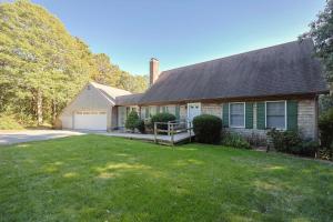 Stay On The Cape Vacation Rentals Cape Cod Getaway Near Beaches & Bike Trail