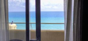 "VIVE BENAL BEACH" Apartamento 1508 con vistas al mar, parque acuático