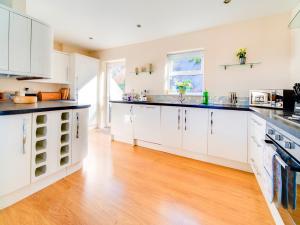 3 Bed in Shanklin IC113