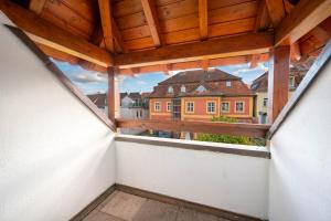 BackHome - MAISIONETTE - 120qm - Fantastische Schlosslage - SmartTV - Waschmaschine - Netflix - 24h Checkin- Apartment 4