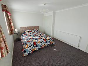 Timeless Townhouse Near The City Centre