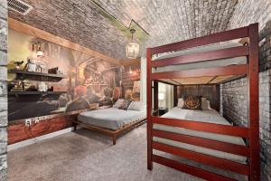 4BR Pool Home in Champions Gate Near Disney