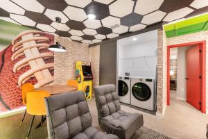 Family 3BR Home Minutes from Disney