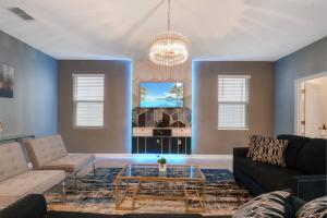 9BR w Private Pool Theater Near Disney