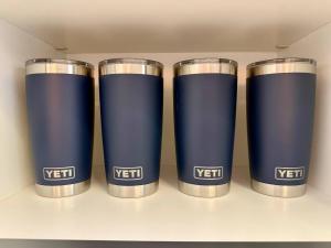 Amazing View 1 Hotel Corner Unit 2BR2BA w Balcony