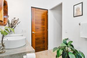 Downtown Casa Conchita Guest Suites