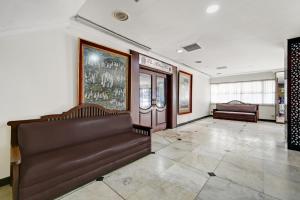Belsons Taj Mahal Hotel