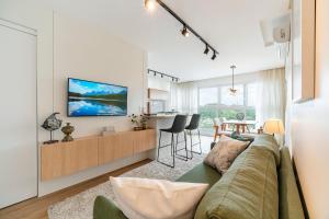 Riviera 2 Suítes e Piscina by Achei Camboriú