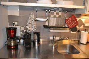 La casa con la fontana di pietra 2