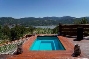 Lyra Hill - Luxury Villa for the poetry of wooden