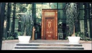 Tiffanys Ipanema Flat with balcony, living room and 2 en-suites
