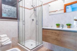 Trilo Debora 2Km From The Beach - Happy Rentals