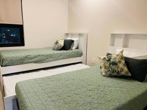 Beautiful apartment, BBQ, A.C, 5 min Arena, Gym