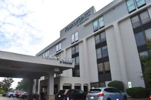 Four Points by Sheraton Chicago Westchester/Oak Brook