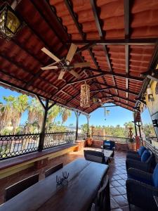 Dorado Family Suite - Beach & Historic Center