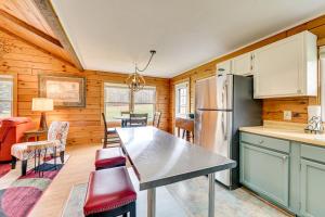 High Peak Heaven: Cozy Log Cabin on 1 Acre!