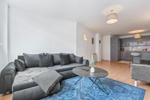 Leeds Central Hub - Free Parking - Sleeps 5